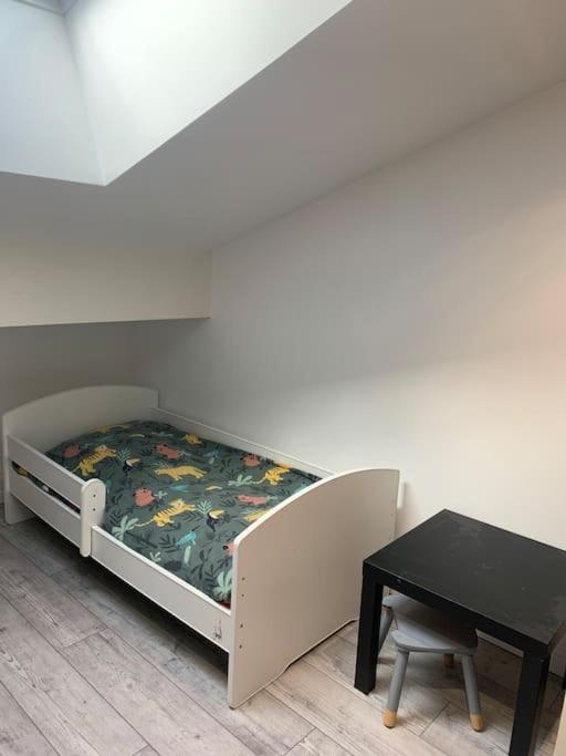 Maison Familiale Centre Dijon Villa Екстериор снимка